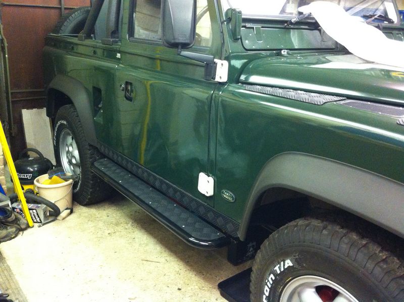 Defender 90 Side Bars suggestions LandyZone Land Rover Forum